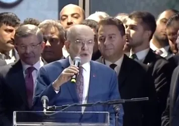 CHP lideri Kemal Kılıçdaroğlu'nun adaylığını Temel Karamollaoğlu duyurdu akıllara 28 Şubat süreci geldi! AK Parti'den ilk yorum: Tarihi utançtır