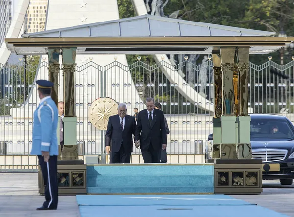 Filistin Devlet Başkanı Abbas Ankara’da! Başkan Erdoğan resmi törenle karşıladı