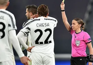 Stephanie Frappart Şampiyonlar Ligi tarihine geçti