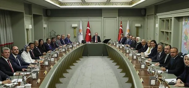 AK Parti’de Başkan Erdoğan başkanlığında önemli toplantı