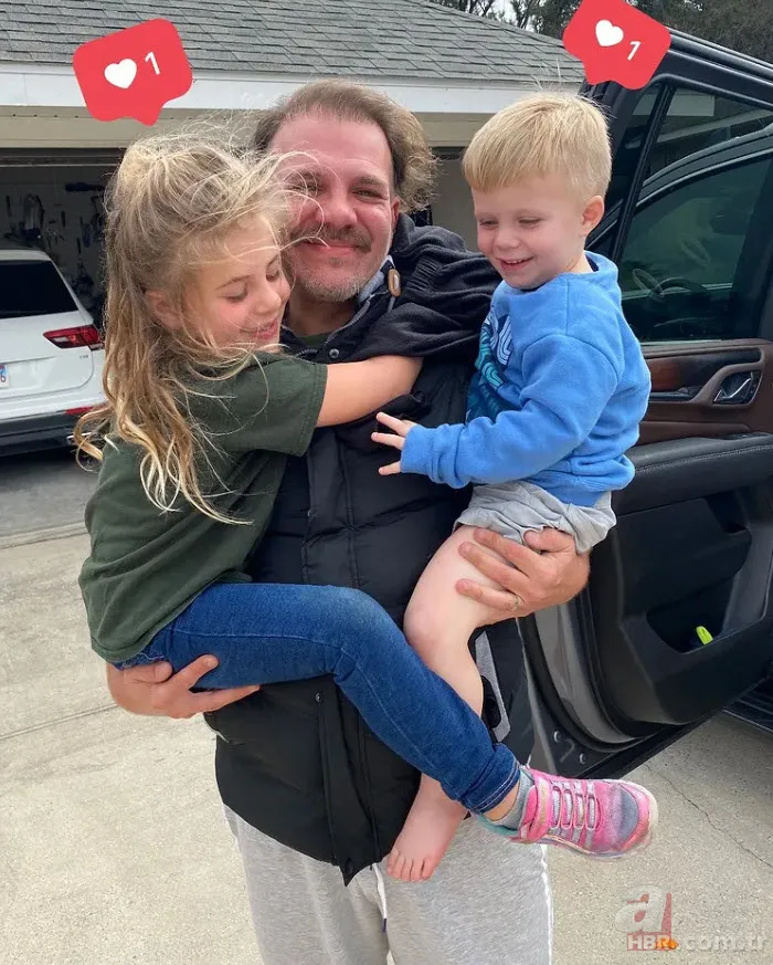 Çocukken bırakıp gitmişti! Tolga Karel yıllar sonra oğlunu paylaştı 19