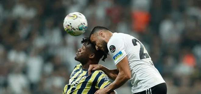 Beşiktaş’ta şok sakatlık! Yıldız oyuncu 10. dakikada oyundan çıktı!