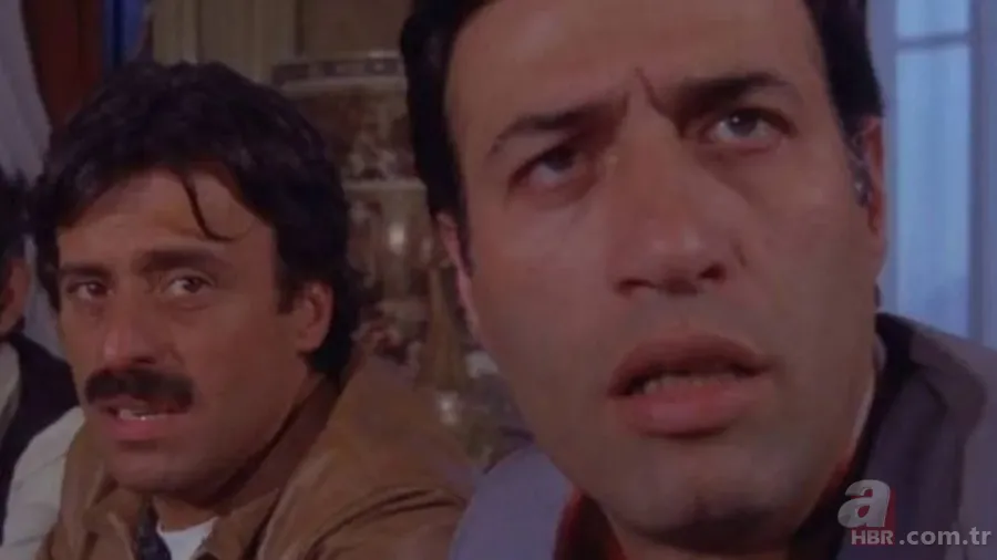 Yedi Bela Hüsnü'nün Cemal'i Şevket Altuğ'un 53 yıllık eşi bakın kim! O da Yeşilçam yıldızı 7