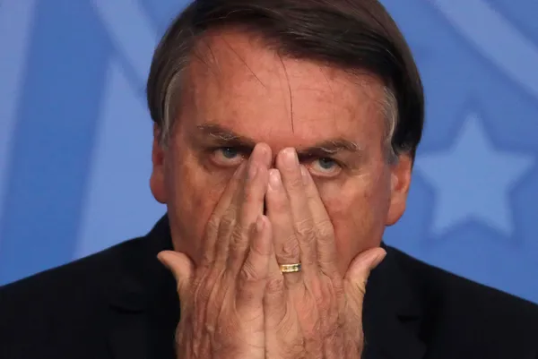 Koronavirüsü yok sayan Bolsonaro bu kez de aşıya karşı cephe aldı! - 3