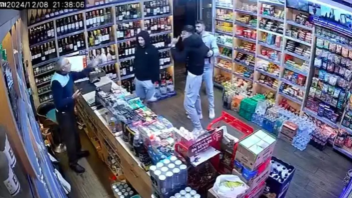 Tekel bayisinde sahte içki kavgası! Kız arkadaşı fenalaşınca iş yerini bastı