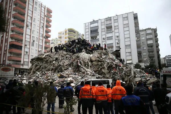 1696372581536.jpg Diri fay haritası güncellendi! 8.0 büyüklüğünde deprem uyarısı! Şükrü Ersoy iki şehri işaret etti... - 5
