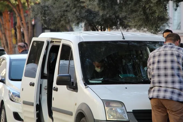 Denizli'de maganda vahşeti! Husumetlisini hedef aldı 4 kişiyi...