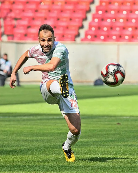 Amedsporlu Mansur Çalar'ın cezası indirildi - 1