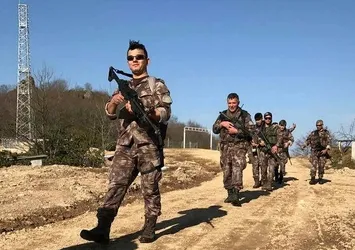 ‘Ejder Timi’ Karadeniz dağlarında terörist avında