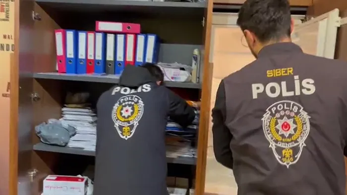 bankpozitif-ve-flash-tvnin-sahibi-erkan-korkun-ifadesi-ortaya-cikti-bahis-parasi-ile-banka-1742285456328.jpeg Erkan Kork soruşturmasında detaylar ortaya çıktı (DHA)