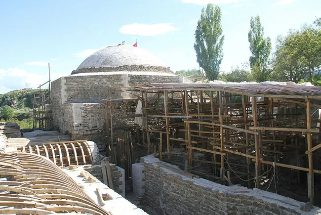 388 yıllık Hoca Hasan Hamamı’nda restorasyon çalışmaları başladı