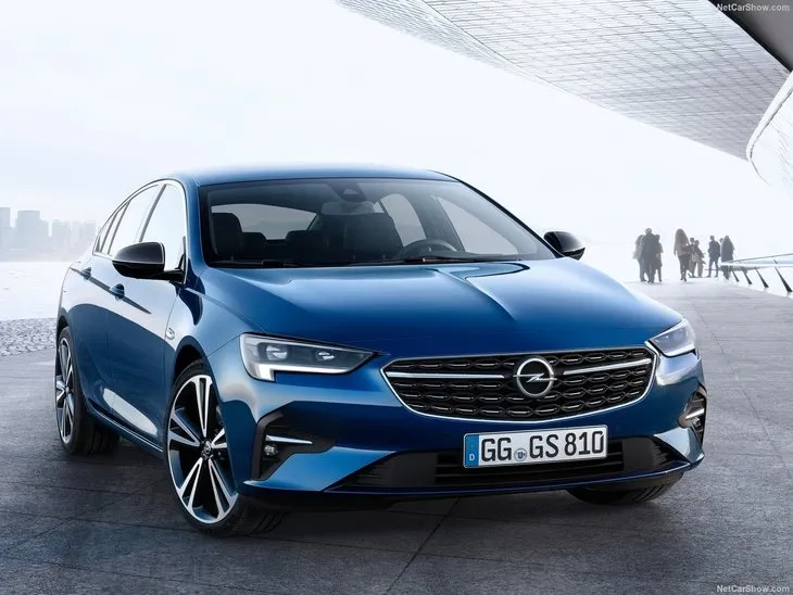 2020 Opel Insignia makyajlandı