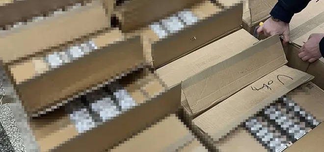 Çorap beyan edildi, kaçak sigara çıktı