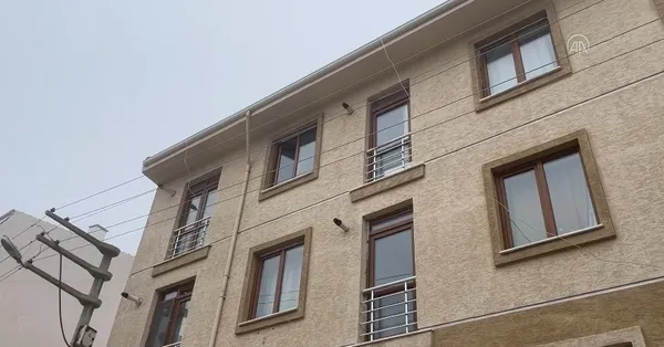 son-dakika-eskisehirde-vahset-kiz-arkadasini-olduren-zanli-tutuklandi-1671383898506.jpg Son dakika: Eskişehir'de vahşet! Kız arkadaşını öldüren zanlı tutuklandı | İşte katilin ilk ifadeleri - 4