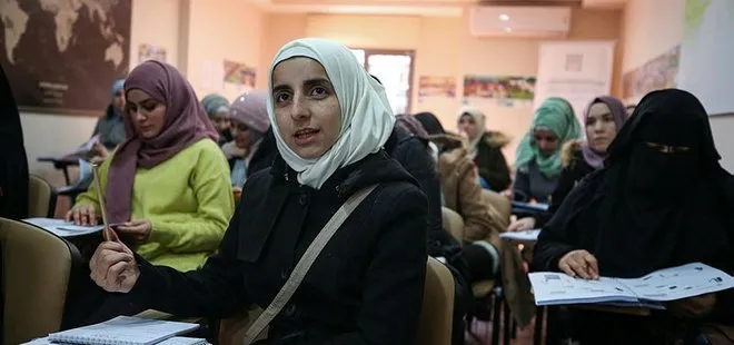 KADEM’den Suriyeli kadınlara büyük destek