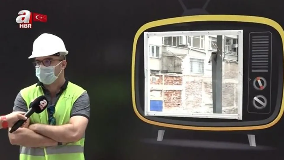 İnşaat izlemeyi sevenlere TV ekranlı paravan! Görenler hayrete düştü