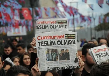 Atatürk, Cumhuriyet'i 90 gün kapatmış