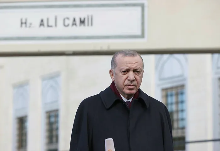 Son dakika: Başkan Erdoğan’dan cuma namazı çıkışı flaş açıklamalar!