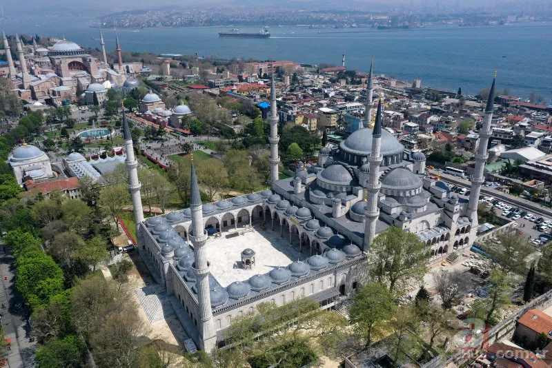 Sultanahmet Camii Başkan Recep Tayyip Erdoğan'ın katılımıyla ibadete açıldı! Diyanet'i kapatmak isteyen 7'liye 14 Mayıs mesajı 19