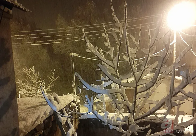 Kuzeyden çifte soğuk dalgası: Güneşi gören aldanmasın! İstanbul'a kar uyarısı 16