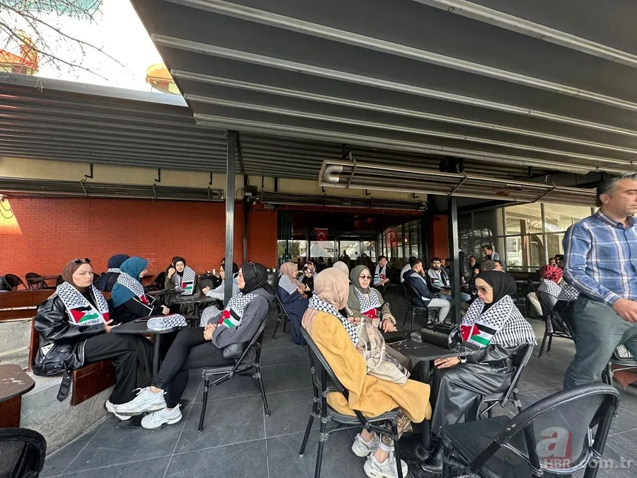 AK Parti Gençlik Kolları’ndan Starbucks’ta büyük Gazze eylemi: Say Stop! 4