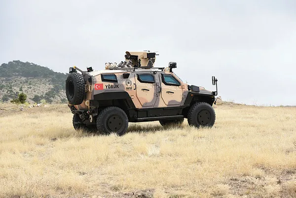 YÖRÜK 4X4 vazifeye başladı! İlk görev yeri Cumhurbaşkanlığı - 3
