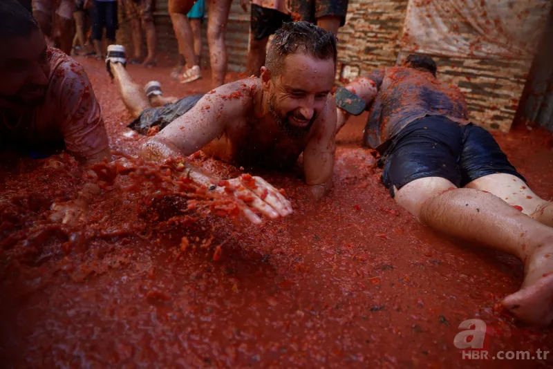 20 bin kişi 130 ton domates: La Tomatina! "Sanki yeniden doğuyoruz" 17