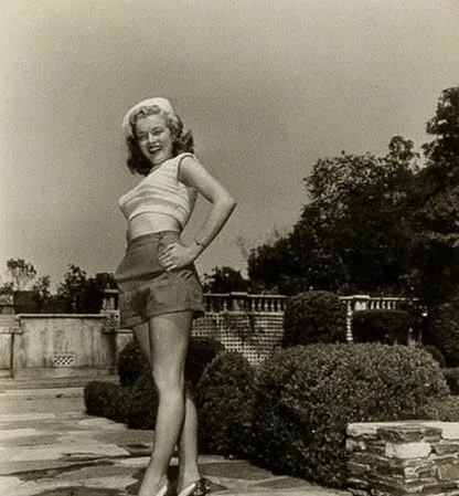 Marilyn Monroe hakkında gerçekler ortaya çıktı: Çıplak cesedinin...