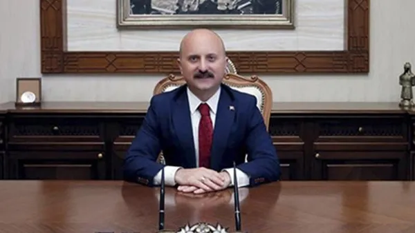 atama-kararlari-resmi-gazetede-yayimlandi-emniyet-genel-mudurlugune-erol-ayyildiz-atandi-erol-ayyildiz-kimdir-1687733588839.jpg