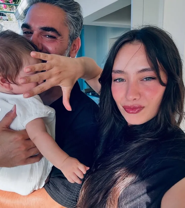 Neslihan Atag l Minik O lu Aziz i Payla t neslihan-atag-l-minik-o-lu-aziz-i-payla-t