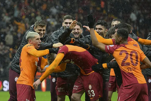 1706859583928.jpg Okan Buruk'tan sürpriz bek tercihi! Galatasaray zorlu Samsunspor deplasmanında... - 5