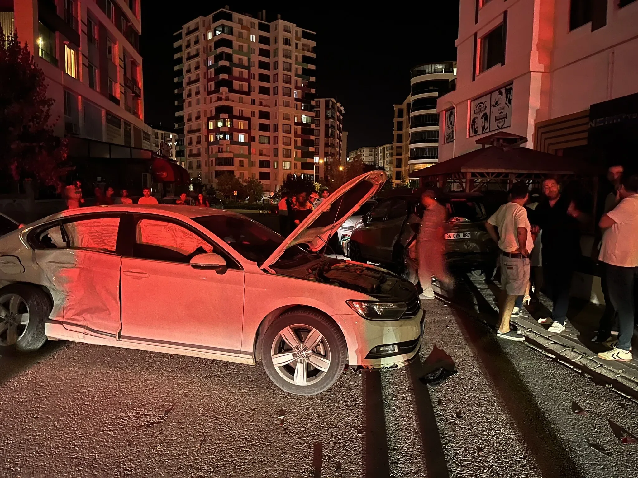 Niğde’de zincirleme kaza! 5 araca çarpıp kaçtı