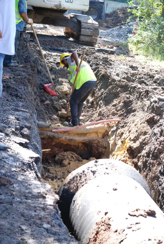 Şile’de İSKİ’nin kazı çalışması sırasında doğalgaz borusu patladı