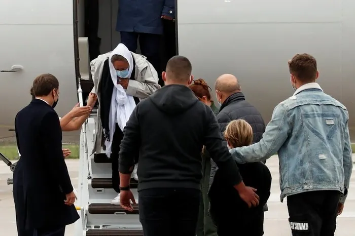 Şovu kursağında kaldı! Macron'u şoke eden yanıt: Benim adım Sophie değil Meryem - 2