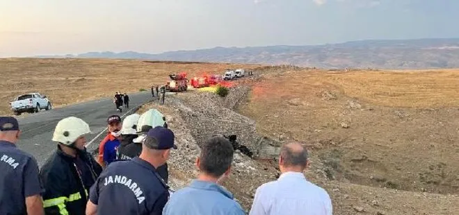 Batman'da kamyon önce şarampole yuvarlandı ardından alev alev yandı: 4 ölü, 2 ağır yaralı