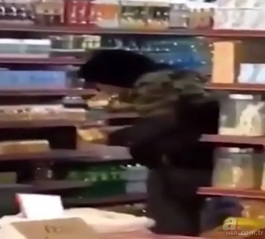 Corona virüse meydan okudu! Marketteki deodorantları yaladı... 6