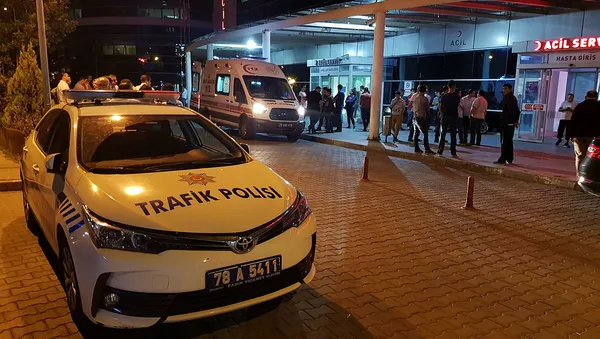 Karabük'te görevi başında rahatsızlanan polis memuru hayatını kaybetti - 1