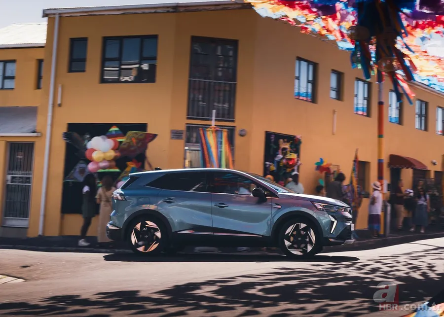 Renault'dan yepyeni bir model daha! Renault Symbioz ile Tanışın: C-SUV Segmentini alt üst edecek 12