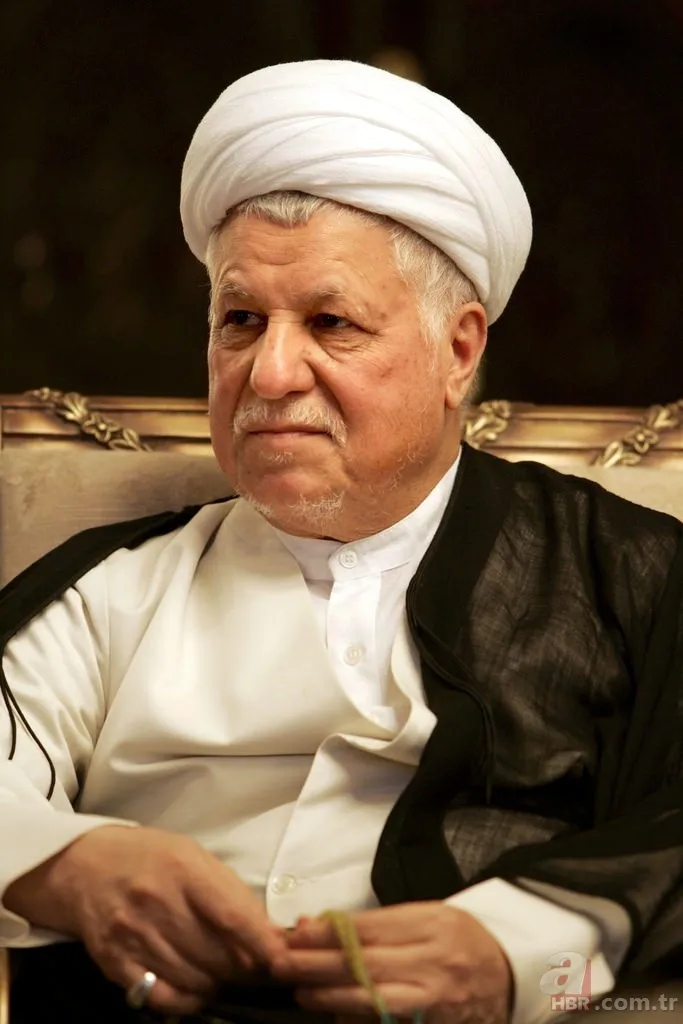 İran eski Cumhurbaşkanı Haşimi Rafsancani hayatını kaybetti 15