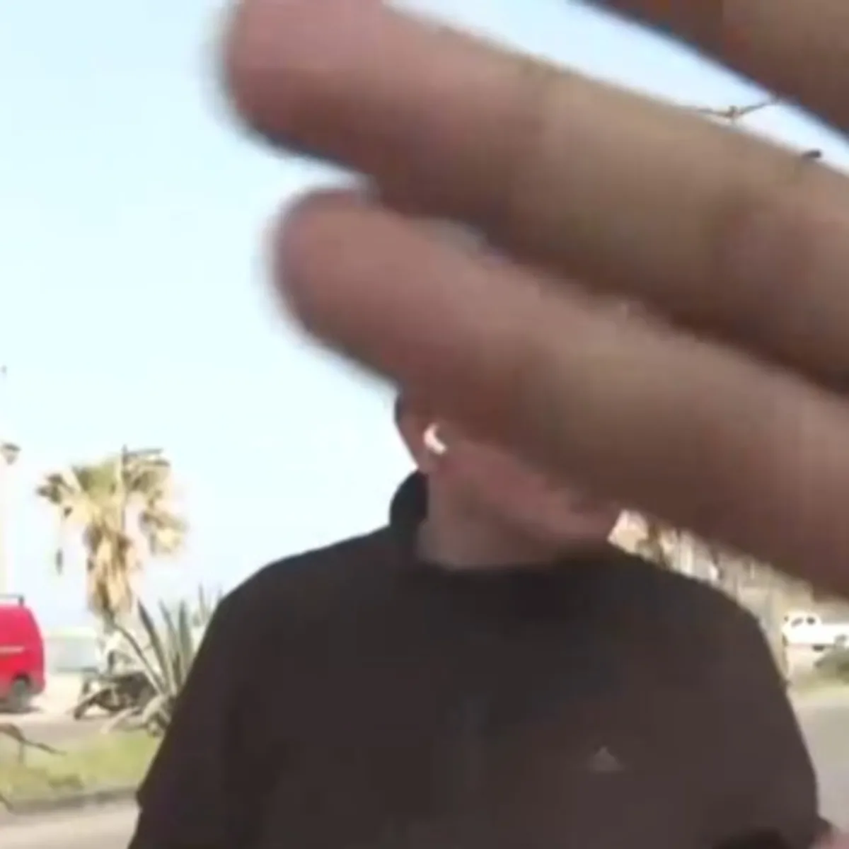 Beyrut'ta A Haber kamerasına müdahale: Canlı yayında gergin anlar