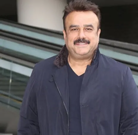 Bülent Serttaş ve eşi Selvi Serttaş aynı anda ameliyat oldu!