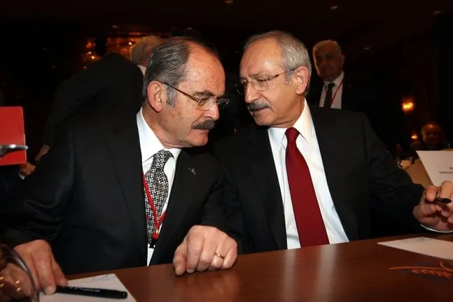 25 yıldır koltukta oturan Yılmaz Büyükerşen Kemal Kılıçdaroğlu’na sahip çıktı: Değişim istekleri sağlıksız