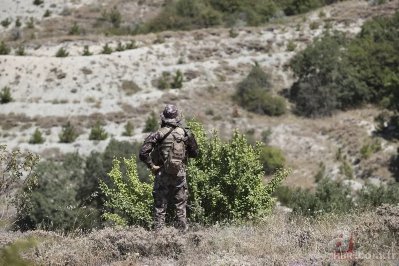 Onur Alp Eker ölümüyle Türkiye'yi yasa boğdu! Arkadaşından şoke eden iddia 19