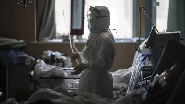 Omicron için 3. aşı gerekli mi? Bilim Kurulu Üyesi Tevfik Özlü'den Omicron varyantı uyarısı - 2