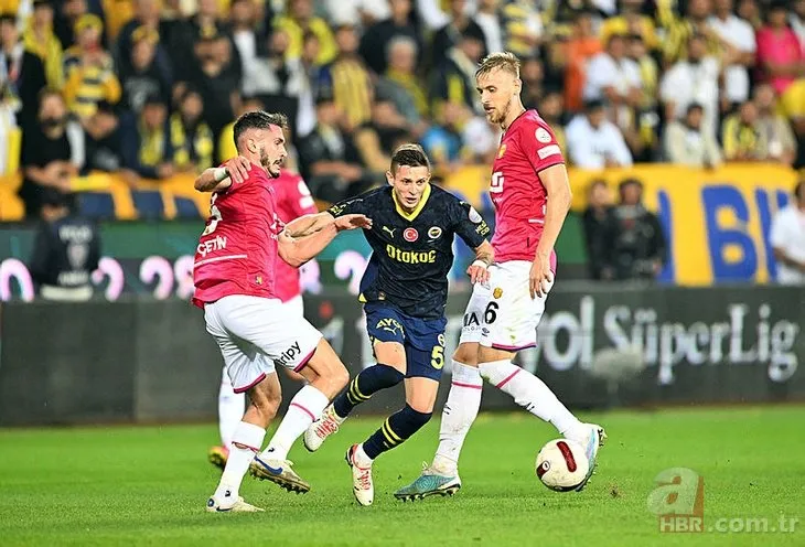 Fenerbahçe’ye Ahtapot orta saha geliyor! Hırvat oyuncu takibe aldı! Jorginho, Fabricio Diaz derken...