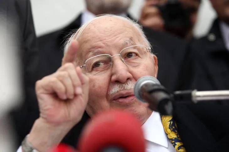 Necmettin Erbakan ölüm yıl dönümünde anılıyor!