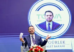 Adalet Bakanı Akın Gürlek'ten gençlere net mesaj: "Hiçbir suç odağının karşısında geri adım atmayacağız"