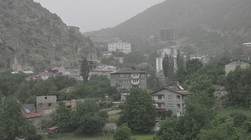 14 Mayıs Meteoroloji hava durumu | Çamur şeklinde yağış bekleniyor: Gök gürültülü sağanak kapıda! 7 ilde sarı kodlu uyarı