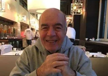 Emekli profesör Ahmet Demirel'i dolandırdılar! E-devlet şifresini bile almışlar
