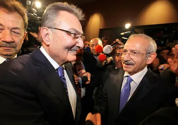 CHP'de tarih 8 yıl sonra tekerrür etti